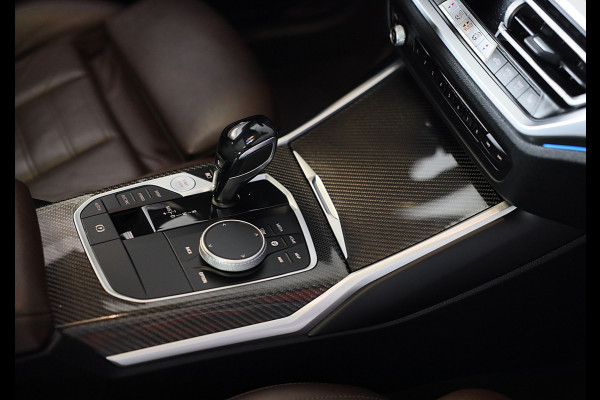 BMW 3 Serie Touring 320e M Line / Carbon / Bruin Leder / Navi / Camera / Cruise Control / F1 / Open Panorama / Led / Pdc / 19 Inch