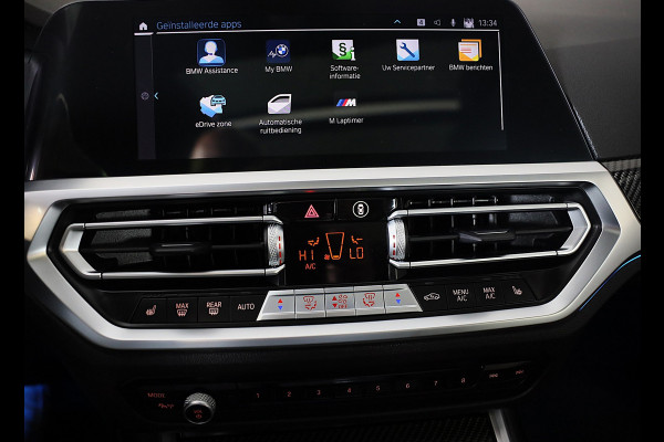 BMW 3 Serie Touring 320e M Line / Carbon / Bruin Leder / Navi / Camera / Cruise Control / F1 / Open Panorama / Led / Pdc / 19 Inch