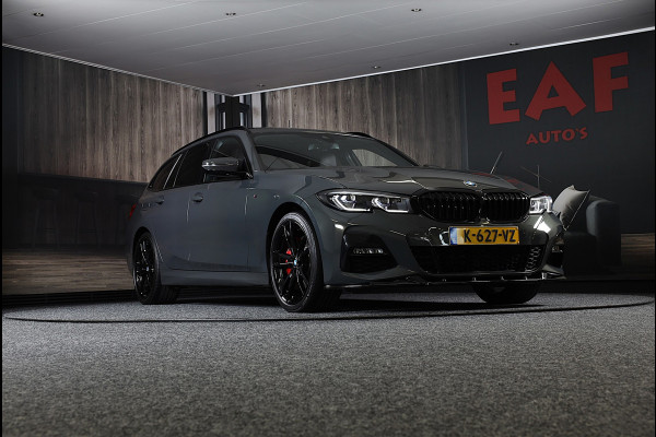 BMW 3 Serie Touring 320e M Line / Carbon / Bruin Leder / Navi / Camera / Cruise Control / F1 / Open Panorama / Led / Pdc / 19 Inch