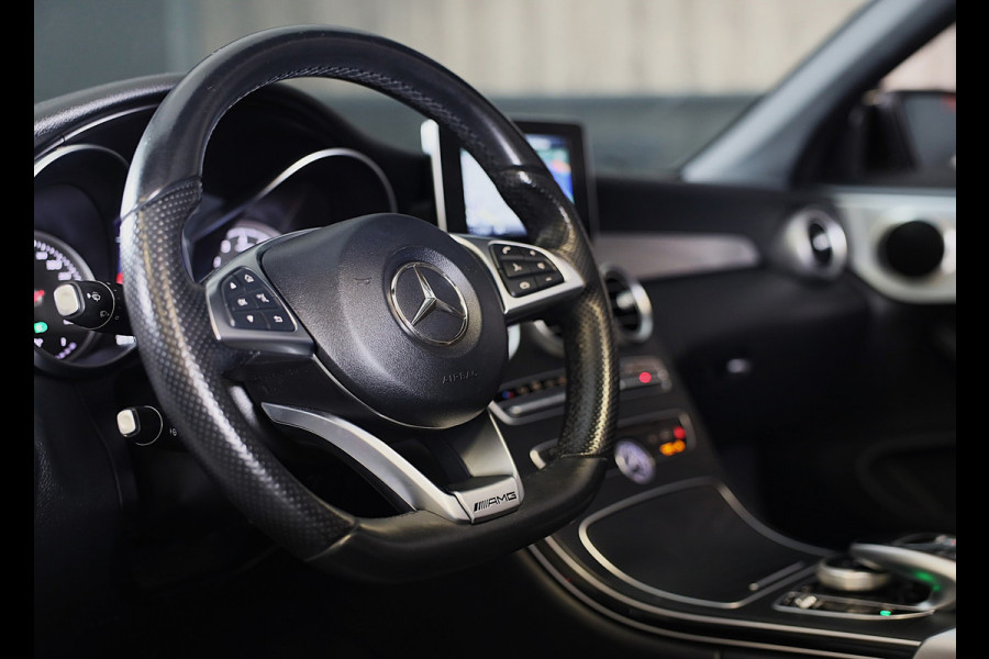 Mercedes-Benz C-Klasse Cabrio 180 AMG Line / AUT / AIRSCARF / 360 Camera / Leder / Navi / Ecc / Led / Pdc / Allu Velgen