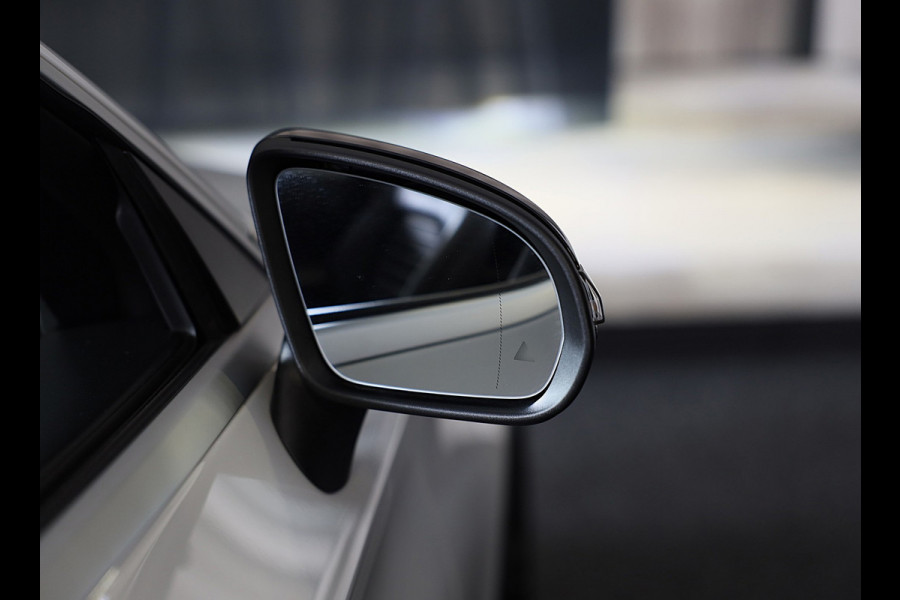 Mercedes-Benz C-Klasse Cabrio 180 AMG Line / AUT / AIRSCARF / 360 Camera / Leder / Navi / Ecc / Led / Pdc / Allu Velgen