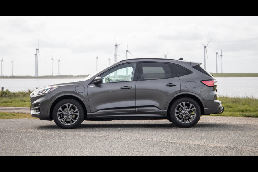 Ford Kuga 2.5 PHEV ST-Line PANORAMADAK / CARPLAY / TREKHAAK / DEALER ONDERHOUDEN / CAMERA