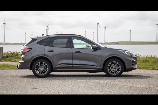 Ford Kuga 2.5 PHEV ST-Line PANORAMADAK / CARPLAY / TREKHAAK / DEALER ONDERHOUDEN / CAMERA