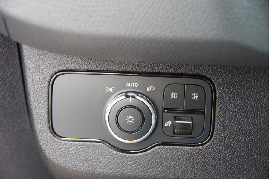 Mercedes-Benz Sprinter 317 1.9 CDI L2H1 DC-6P, AUT. FACELIFT, 3.5T TREKHAAK, LED, CAMERA, NAVI, CRUISE, MF STUURWIEL, MISTLAMPEN, DUBBELE CABINE, DUBBE