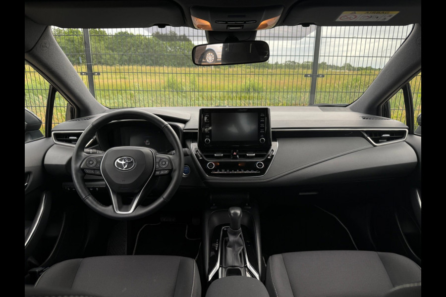 Toyota Corolla 1.8 Hybrid Business | Camera | Carplay | Stoelverwarming