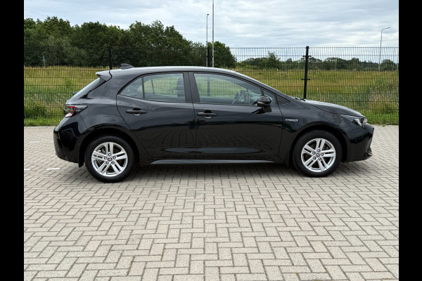 Toyota Corolla 1.8 Hybrid Business | Camera | Carplay | Stoelverwarming