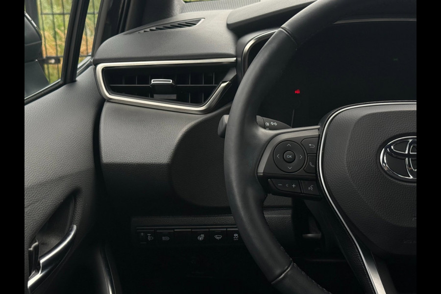 Toyota Corolla 1.8 Hybrid Business | Camera | Carplay | Stoelverwarming