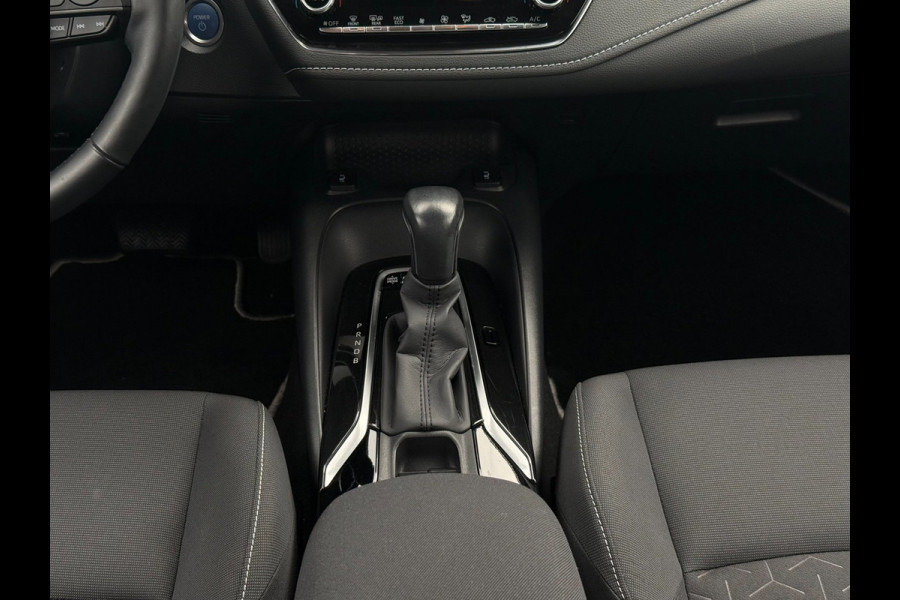 Toyota Corolla 1.8 Hybrid Business | Camera | Carplay | Stoelverwarming