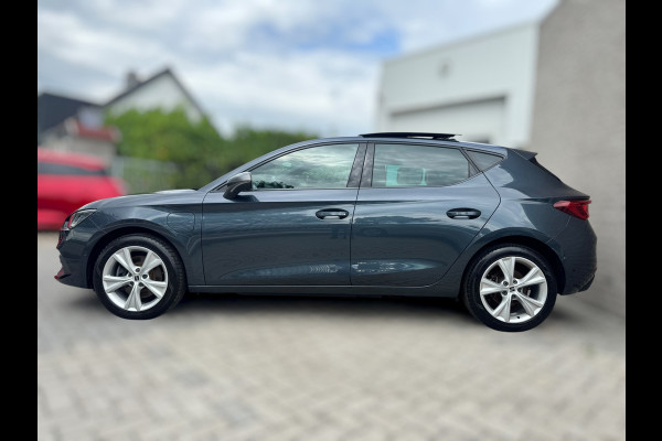 Seat Leon 1.4 TSI eHybrid PHEV FR Business Intense SOH 94,13% / PANORAMADAK / CAMERA / STOELVERWARMING / CARPLAY / NAVI