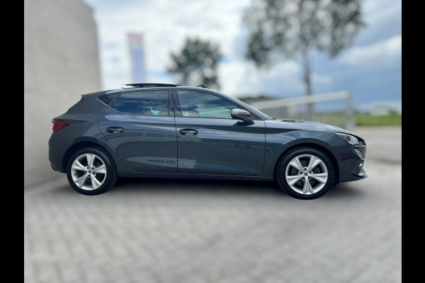 Seat Leon 1.4 TSI eHybrid PHEV FR Business Intense SOH 94,13% / PANORAMADAK / CAMERA / STOELVERWARMING / CARPLAY / NAVI