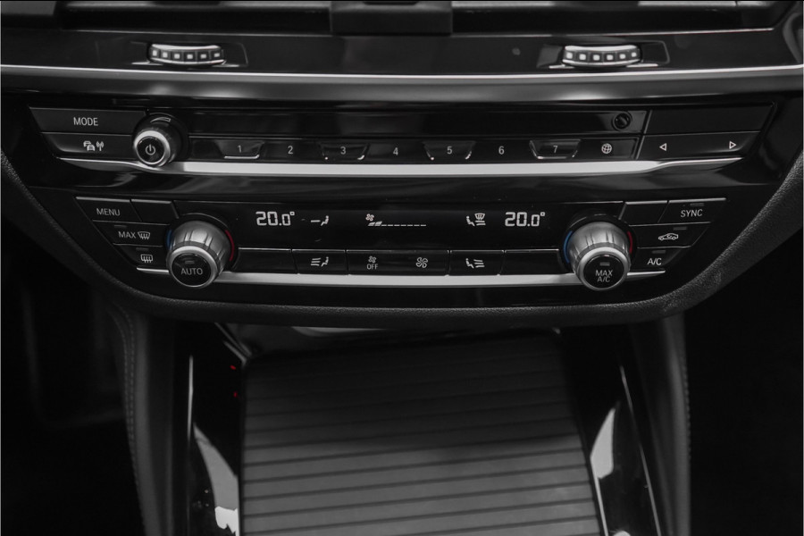 BMW X4 xDrive20i M-Sport Camera Trekhaak 20"
