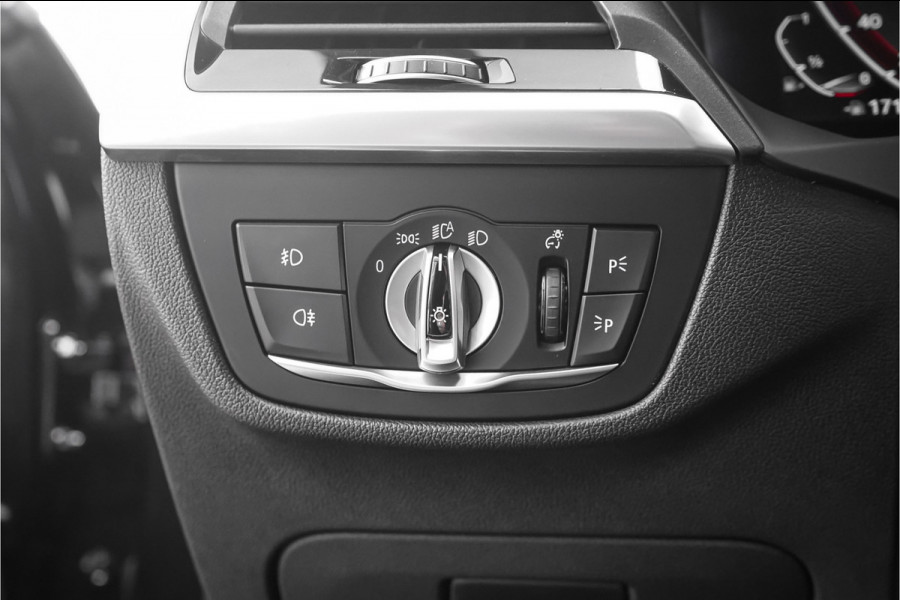 BMW X4 xDrive20i M-Sport Camera Trekhaak 20"