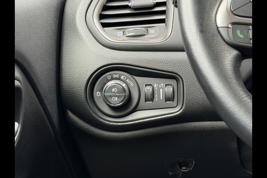 Jeep Renegade 1.3T Limited | Camera | Trekhaak | Automaat | Navigatie | Airconditioning | Adaptive Cruise control