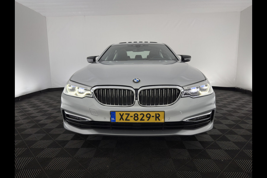 BMW 5 Serie 530e iPerformance High Executive (Plug-in) Aut.*PANO | LEATHER | FULL-LED | TOPVIEW | KEYLESS | HARMAN/KARDON | BLINDSPOT | MEMORY-PACK | HEATED-COMFORTSEATS | DIGI-COCKPIT | AMBIENTLIGHT | NAVI-FULLMAP | 20''ALU*