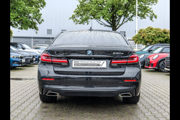 BMW 5 Serie 530e Limousine ** LASER, LEDER, NAVI+, HuD, 19-inch LMV, KEYLESS, ALARM ** UNFALLFREI ** ** INFORMEER OOK NAAR ONZE AANTREKKELIJKE FINANCIAL-LEASE TARIEVEN **