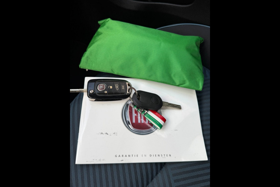 Fiat 500X 1.6 E-torQ Mirror Edition - Navigatie I Airco I PDC I Sport velgen I Xenon I Dealer onderhouden