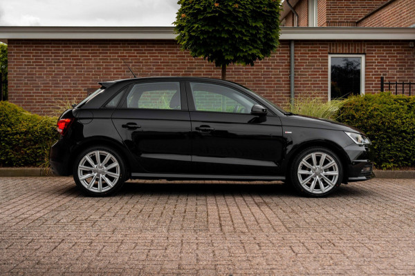 Audi A1 Sportback 1.0 TFSI Adrenalin 95 PK S-Line App-Connect Navi Airco 17''