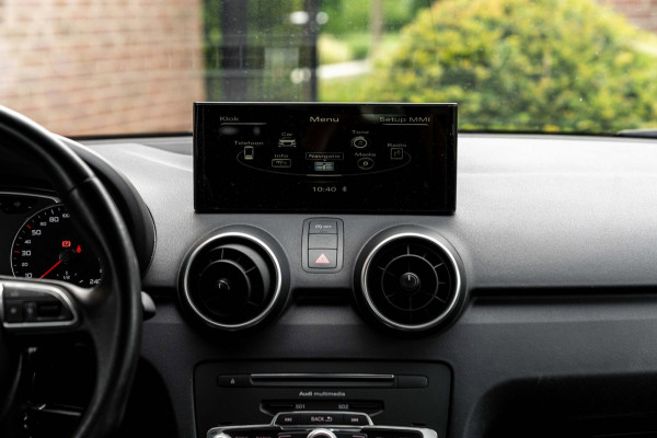 Audi A1 Sportback 1.0 TFSI Adrenalin 95 PK S-Line App-Connect Navi Airco 17''