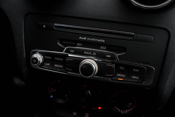 Audi A1 Sportback 1.0 TFSI Adrenalin 95 PK S-Line App-Connect Navi Airco 17''