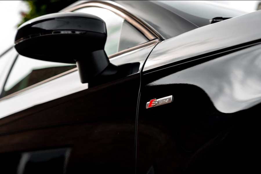 Audi A1 Sportback 1.0 TFSI Adrenalin 95 PK S-Line App-Connect Navi Airco 17''