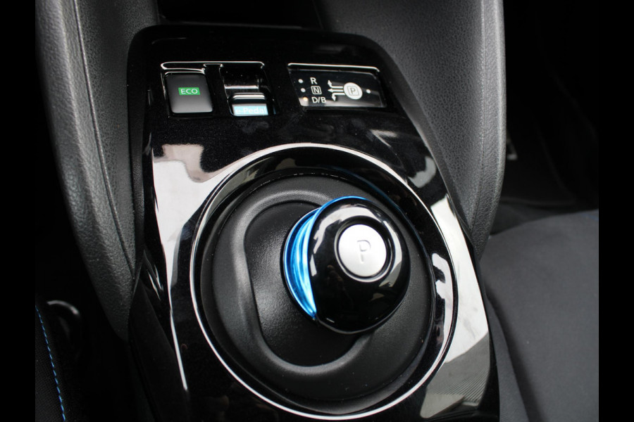 Nissan Leaf N-Connecta 40 kWh | APPLE CARPLAY / ANDROID AUTO | ADAPTIEVE CRUISE CONTROL |