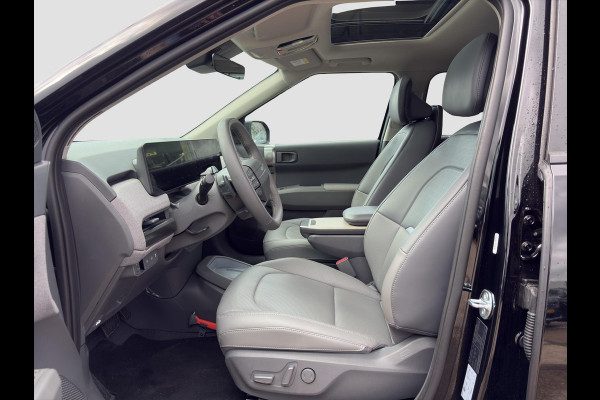 Kia EV3 Plus Advanced 81.4 kWh | Leder | Schuif/Kanteldak | Elektr. Bestuurdersstoel | Stoel- en Stuurverwarming | Harman Kardon |