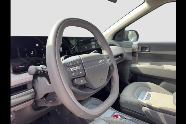Kia EV3 Plus Advanced 81.4 kWh | Leder | Schuif/Kanteldak | Elektr. Bestuurdersstoel | Stoel- en Stuurverwarming | Harman Kardon |
