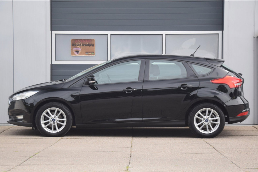 Ford Focus 1.0 Lease Edition /APPLE CARPLAY/CRUISE CONTROL