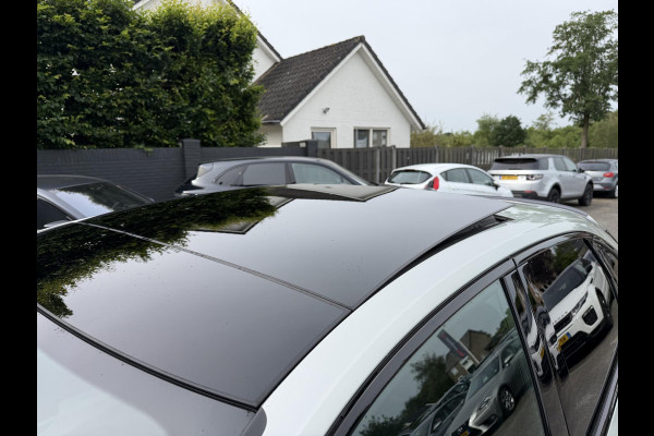 Audi Q3 Sportback 45 TFSI quattro edition one | Panoramadak | 360* Camera | Bang & Olufsen | Elektrische Achterklep | DAB |