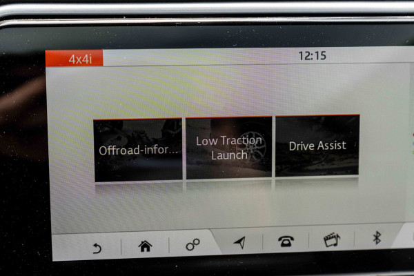 Land Rover Range Rover P400e Limited Edition 404 PK SVO Kleur Pano Soft-Close Keyless Meridian 21''