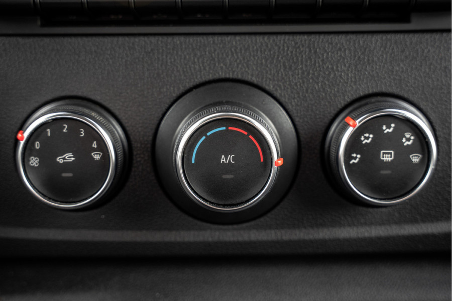 Renault Master 2.3dCi | Bakwagen met Laadklep | LED | Carplay | Camera | Cruise
