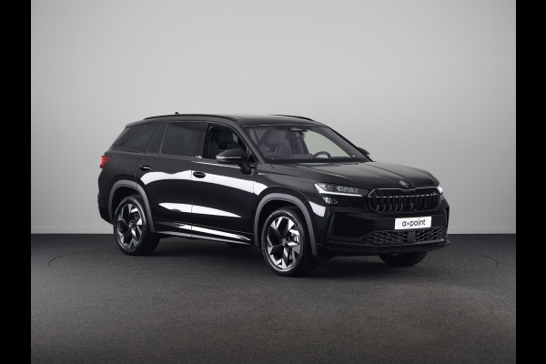 Škoda Kodiaq 1.5 TSI PHEV Sportline Business 204pk | Panoramadak | Trekhaak | Light & View | Adaptief onderstel | Canton Sound | Head-up | Blind Spot |