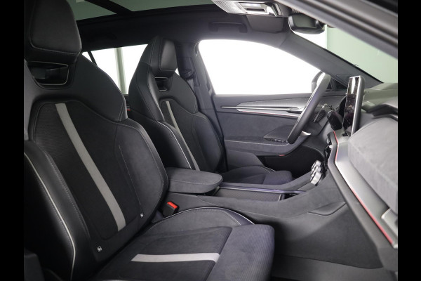 Škoda Kodiaq 1.5 TSI PHEV Sportline Business 204pk | Panoramadak | Trekhaak | Light & View | Adaptief onderstel | Canton Sound | Head-up | Blind Spot |