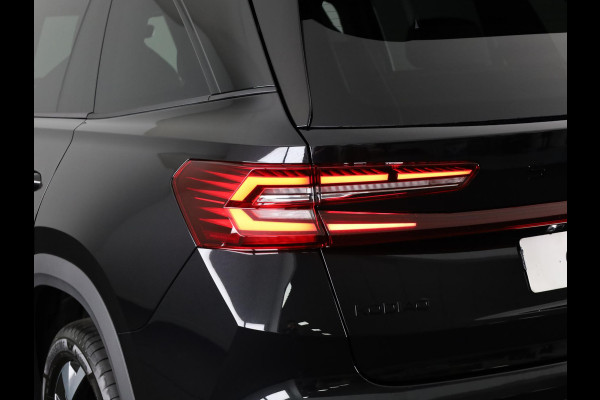Škoda Kodiaq 1.5 TSI PHEV Sportline Business 204pk | Panoramadak | Trekhaak | Light & View | Adaptief onderstel | Canton Sound | Head-up | Blind Spot |