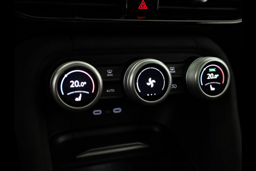 Škoda Kodiaq 1.5 TSI PHEV Sportline Business 204pk | Panoramadak | Trekhaak | Light & View | Adaptief onderstel | Canton Sound | Head-up | Blind Spot |