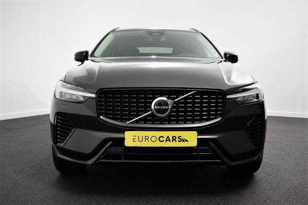 Volvo XC60 2.0 T6 Plug-in hybrid AWD Plus Dark Automaat Leder Navigatie Google Harman Kardon Panorama dak Lichtmetalen Velgen 19" Dab Stoelverwarming Camera Led