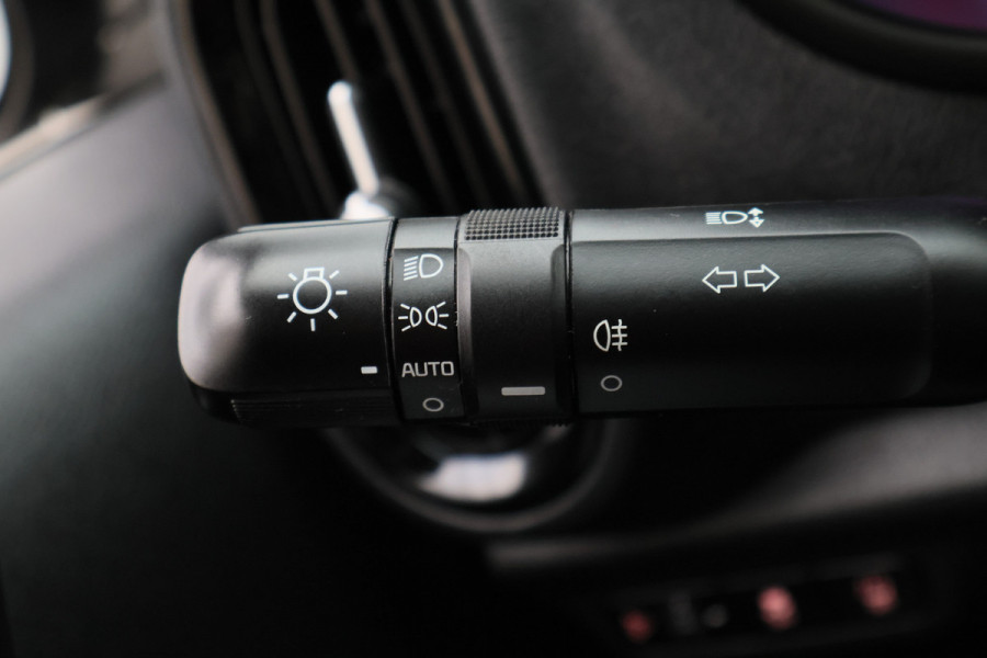 Kia Picanto 1.0 DPi DynamicLine 5-Deurs, Airco, Camera, Apple Carplay, DAB, Elektrisch Pakket, 14''