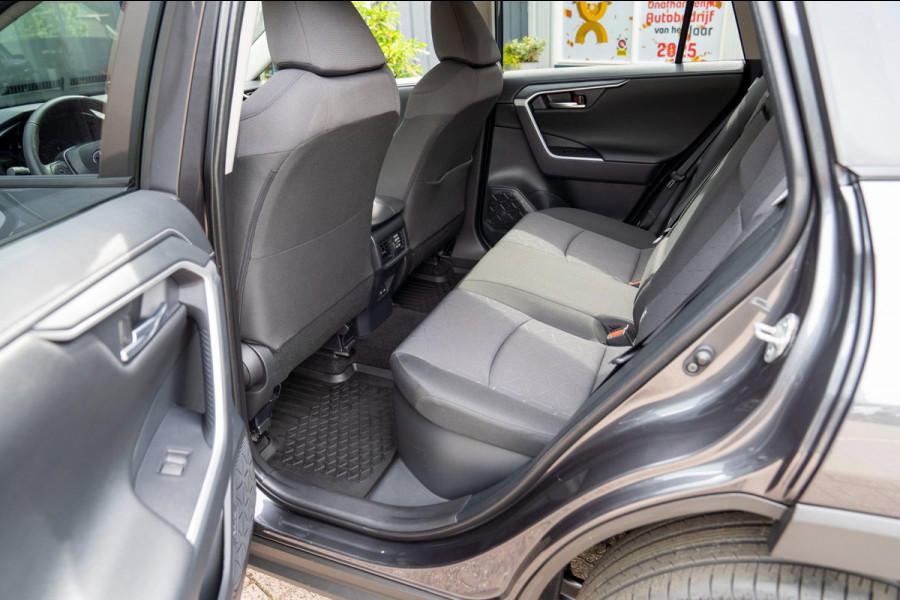 Toyota RAV4 2.5 Hybrid Business| Prijs rijklaar incl. 12 mnd garantie | Camera Elek klep Carplay Stuur-stoelverw.