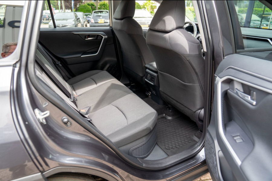 Toyota RAV4 2.5 Hybrid Business| Prijs rijklaar incl. 12 mnd garantie | Camera Elek klep Carplay Stuur-stoelverw.