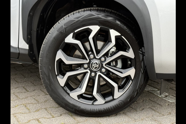Toyota Yaris Cross 1.5 Hybrid Team D | ACC | CarPlay | Keyless | LED