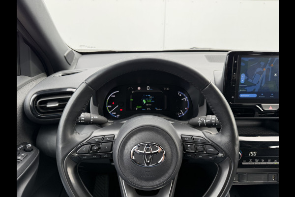 Toyota Yaris Cross 1.5 Hybrid Team D | ACC | CarPlay | Keyless | LED