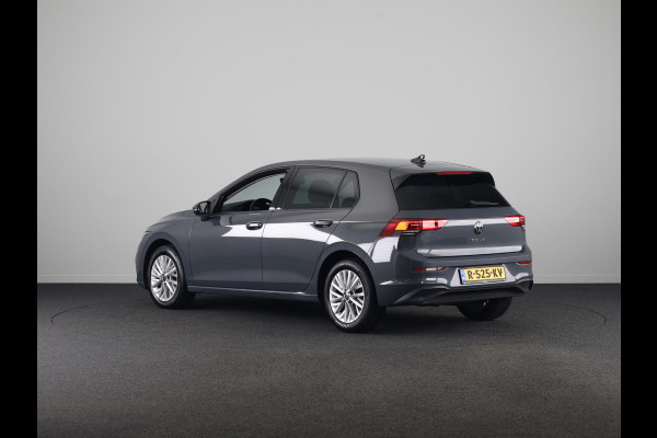 Volkswagen Golf 1.0 eTSI Life 110PK | Automaat (DSG) | Navigatie | Parkeersensoren |
