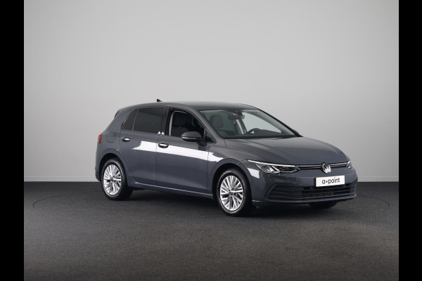 Volkswagen Golf 1.0 eTSI Life 110PK | Automaat (DSG) | Navigatie | Parkeersensoren |