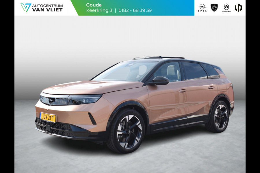 Opel Grandland Electric GS 73 kWh SCHUIFKANTELDAK | NAVIGATIE | CARPLAY | ACHTERUITRIJCAMERA MET SENSOREN | WINTERPAKKET |