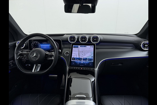 Mercedes-Benz GLC 300 e 4MATIC AMG Line | Luchtvering Achterasbesturing Trekhaak Burmester HUD Pano Memory