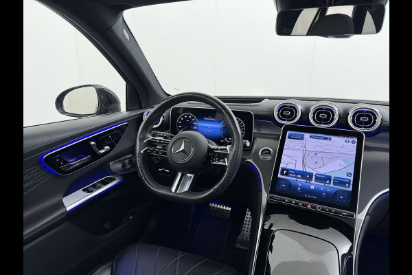 Mercedes-Benz GLC 300 e 4MATIC AMG Line | Luchtvering Achterasbesturing Trekhaak Burmester HUD Pano Memory