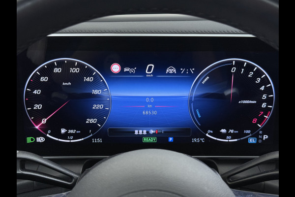 Mercedes-Benz GLC 300 e 4MATIC AMG Line | Luchtvering Achterasbesturing Trekhaak Burmester HUD Pano Memory