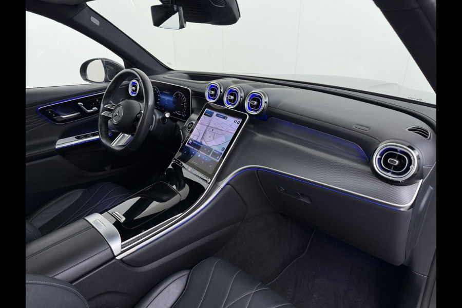 Mercedes-Benz GLC 300 e 4MATIC AMG Line | Luchtvering Achterasbesturing Trekhaak Burmester HUD Pano Memory