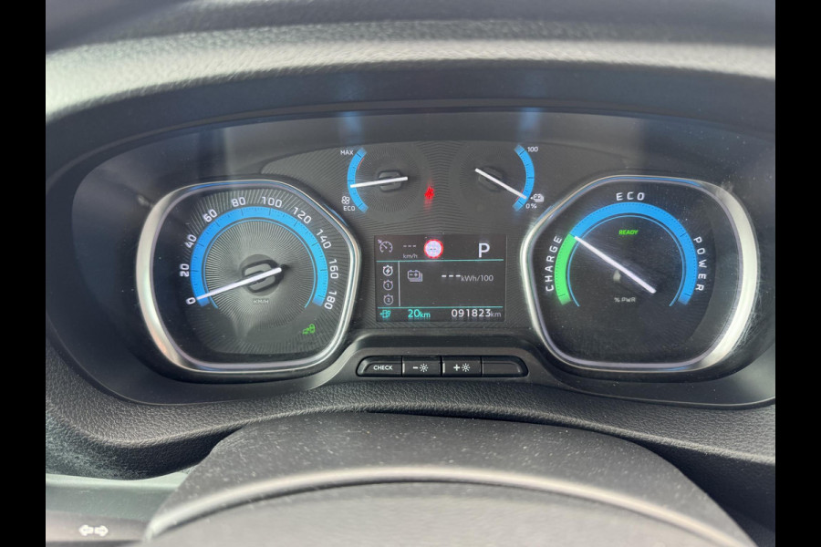 Peugeot e-Expert Standard Asphalt 75 kWh ZUID 136pk | L2 | 92,8% SoH | Cruise Control | Blind Spot Assist | Apple CarPlay |
