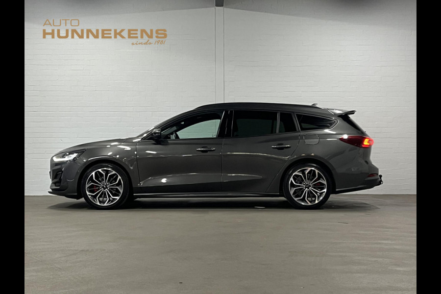Ford FOCUS Wagon 1.0 EcoBoost Hybrid ST Line X Trekhaak | Adapt. cruise | Stoel-/Stuur verwarming | Voorruitverwarming | Keyless | Camera